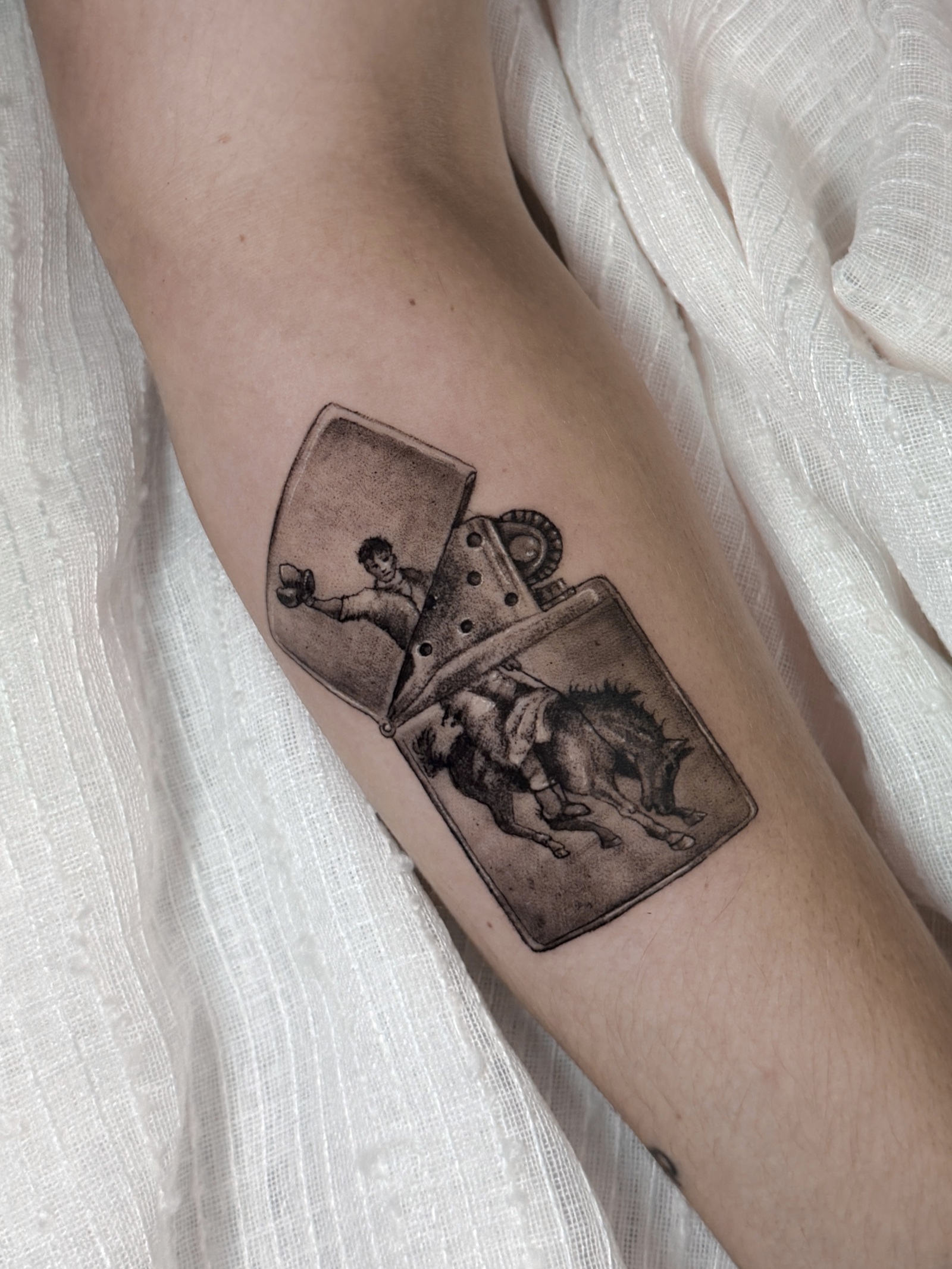 Detailed illustrative lighter and cinematic scene tattoo